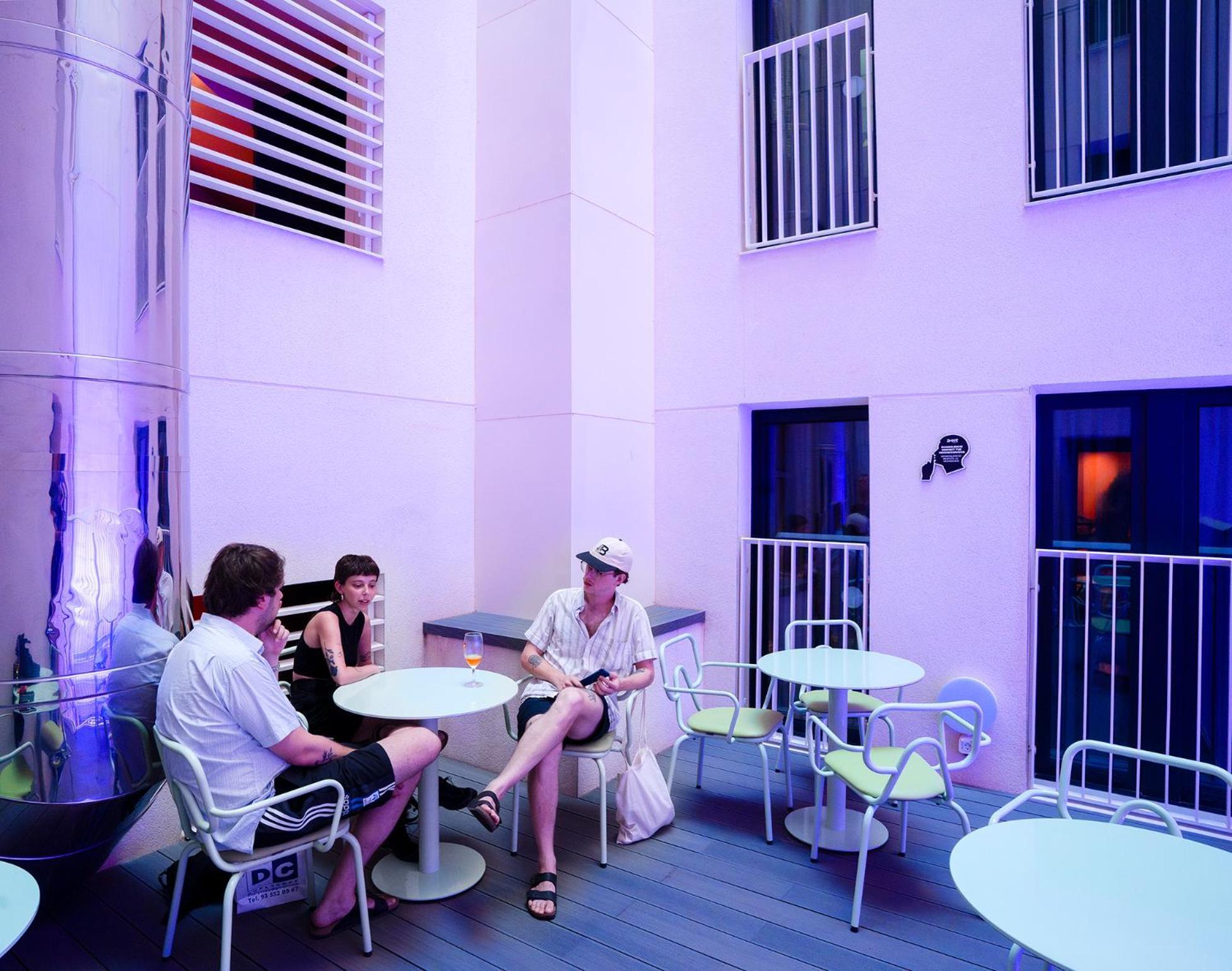 Amistat City Hostel Barcelone Extérieur photo