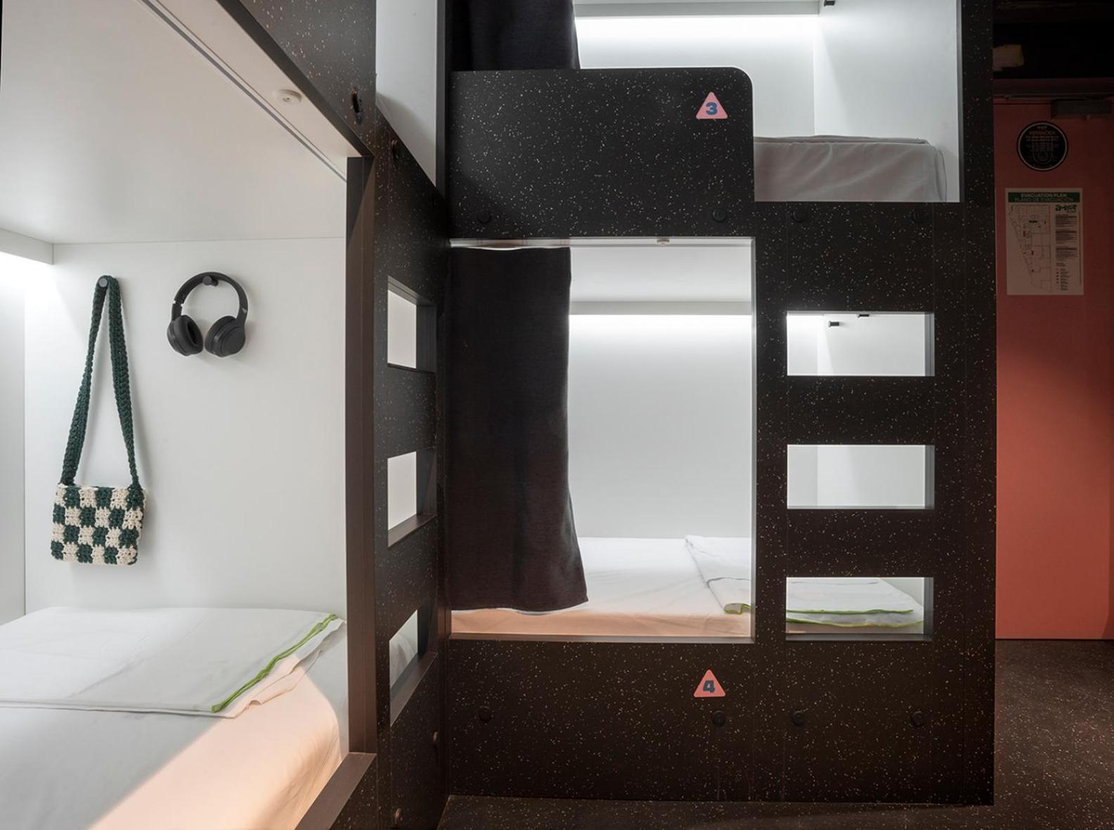 Amistat City Hostel Barcelone Extérieur photo